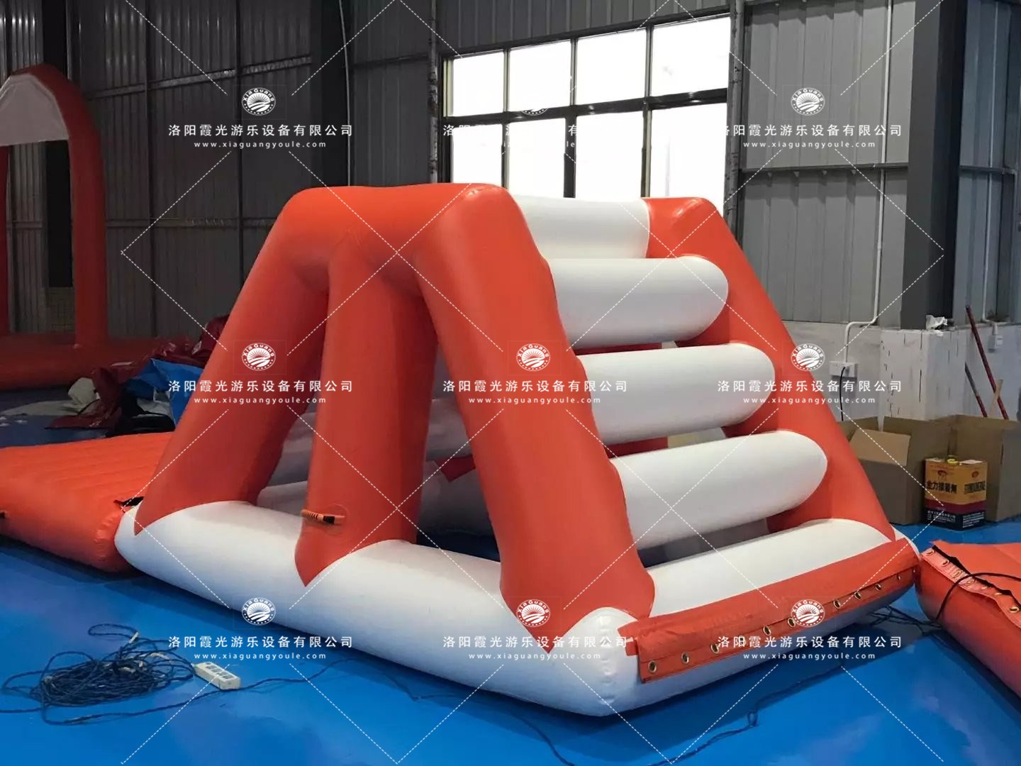海南水上闯关设施